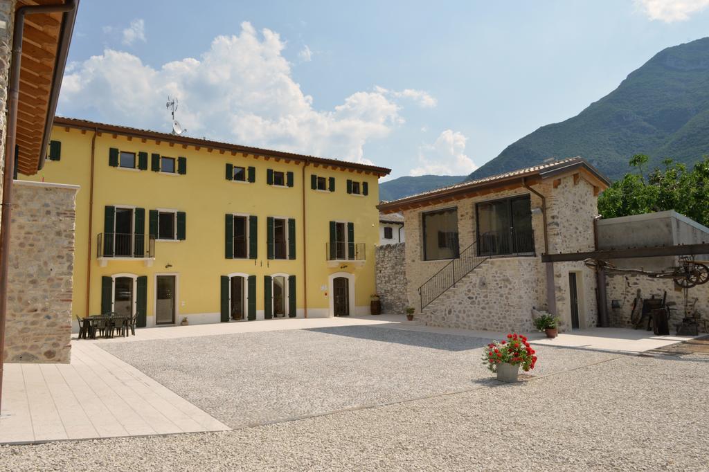 Rivoli Veronese Agriturismo Tre Forti מראה חיצוני תמונה